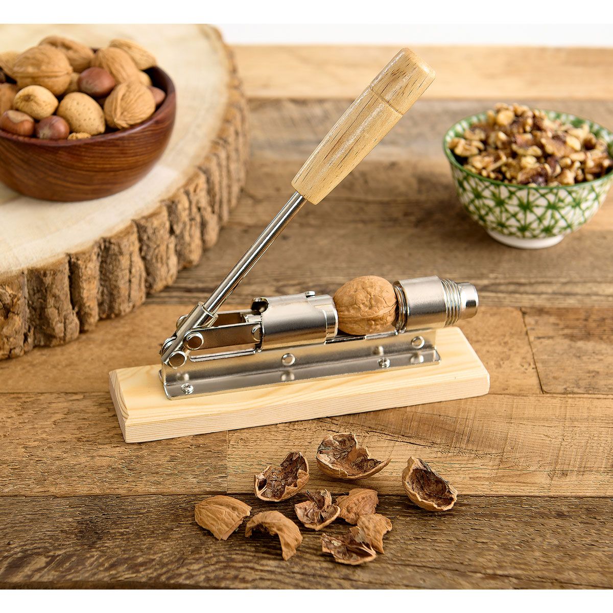 HIC Kitchen Reed's Rocket Nutcracker