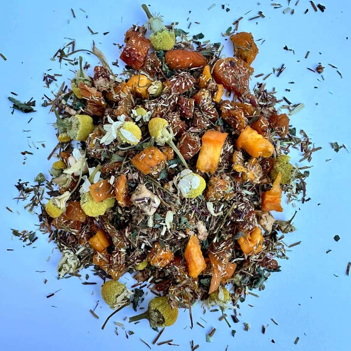 Full Moon Tea Company Evening Peach Orchard Tea | Common Housefly
