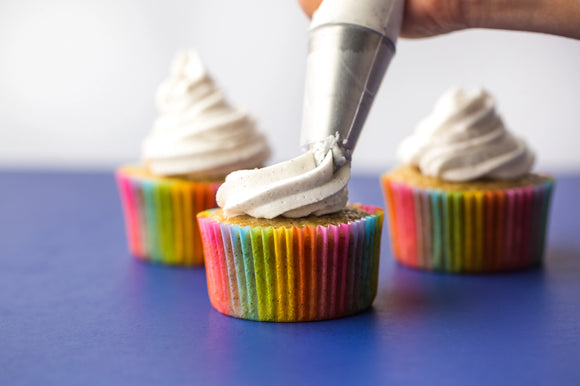 LillyBean Baking Vegan & Gluten-Free Vanilla Bean Buttercream Frosting Mix