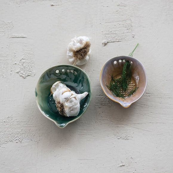 Creative Co-Op Stoneware Garlic/Ginger Graters with Herb Strippers, Set of 2