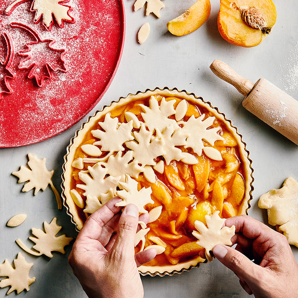 Nordicware Reversible Pie Top Cutter, Leaves & Apples, 12''