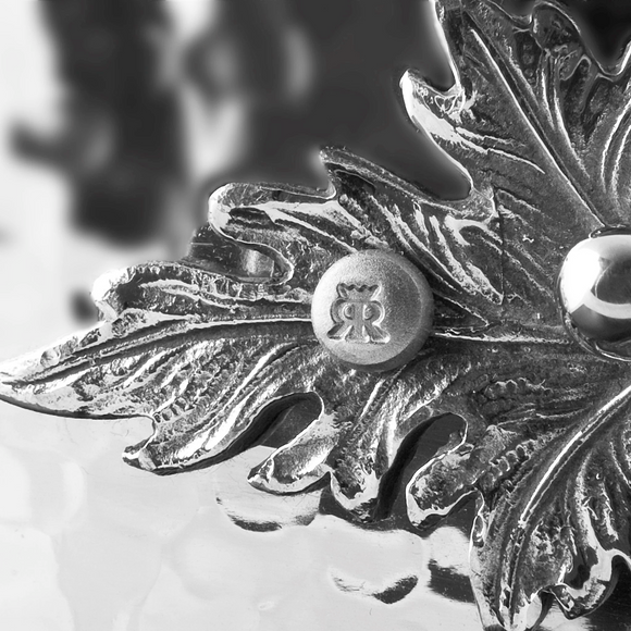 Ruffoni Opus Prima 6 Qt. Covered Stockpot (2 Bulbs of Garlic)