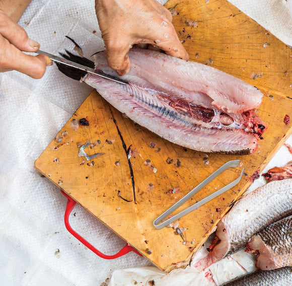 Helen's Asian Kitchen Universal Kitchen Tweezers