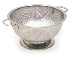 Endurance Precision Pierced Colander