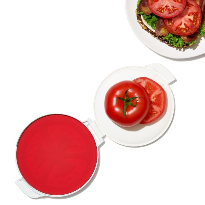 OXO Cut & Keep Silicone Tomato Saver